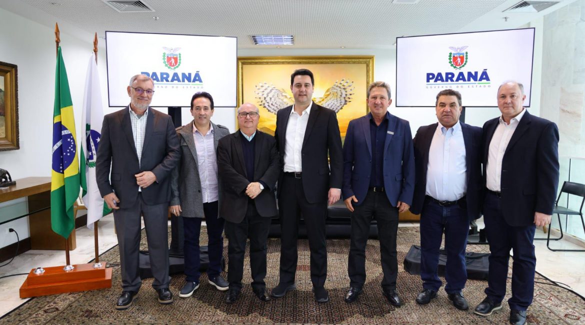 Em reunião com lideranças moveleiras, Governo do Paraná garante apoio à realização da Movelpar 2024